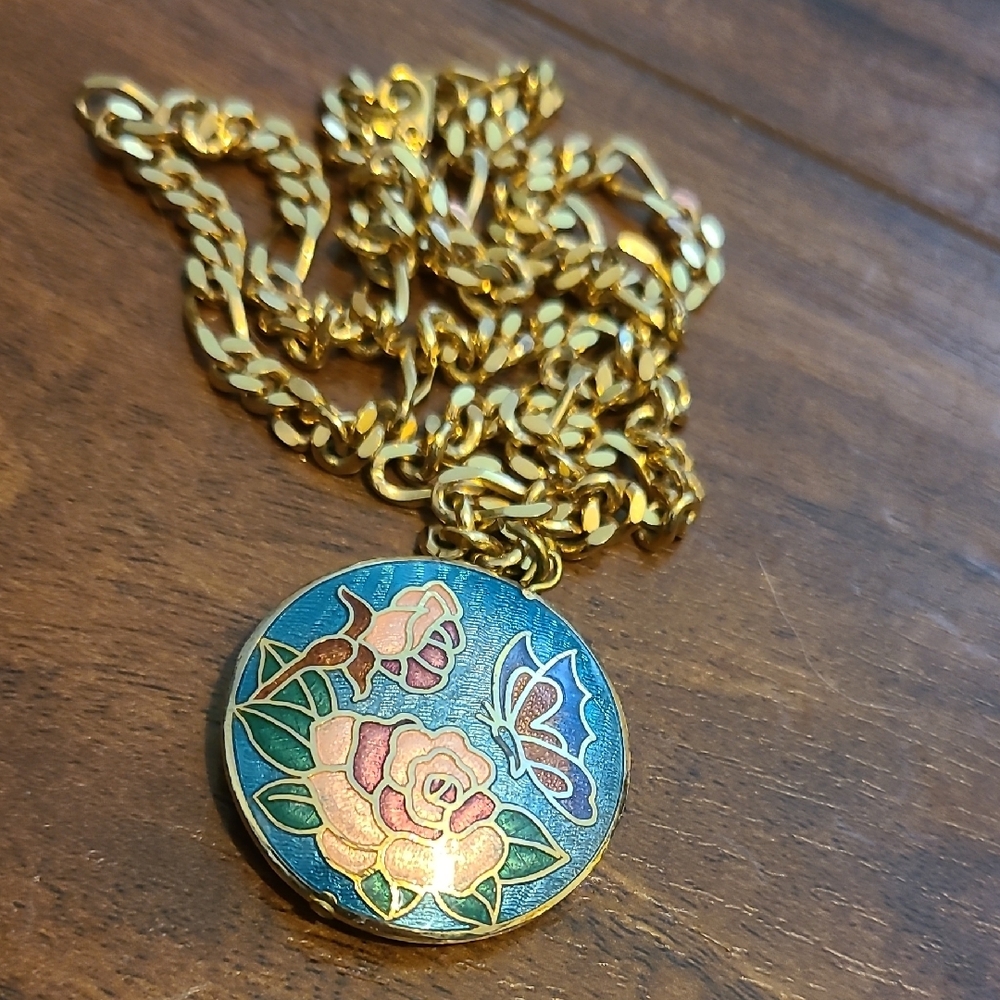 Monet Brand Floral Enamel Pendant Necklace